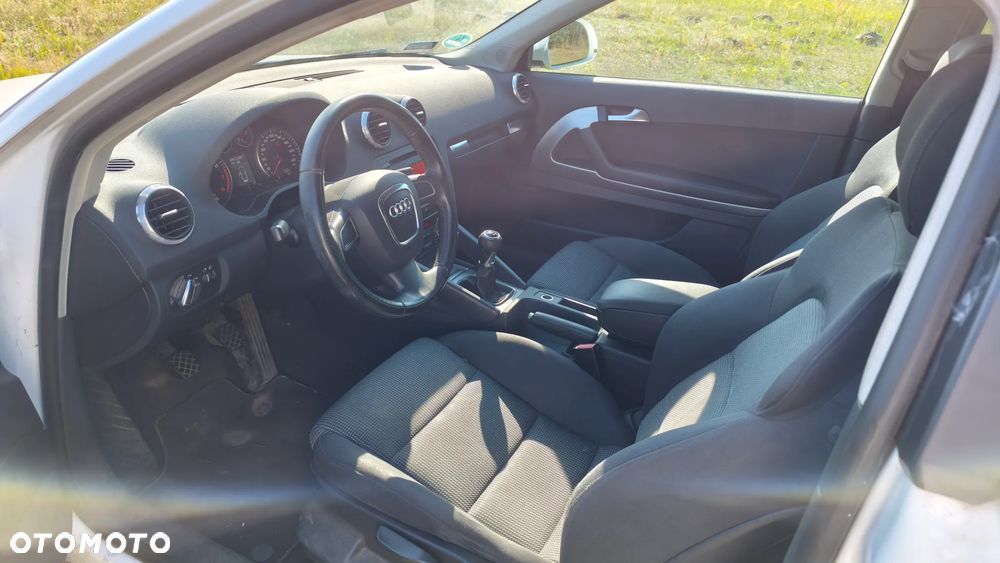 Audi A1 3-drzwiowe 1.4 TFSI Ambition - 11