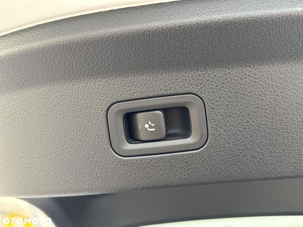 Mercedes-Benz GLE - 16