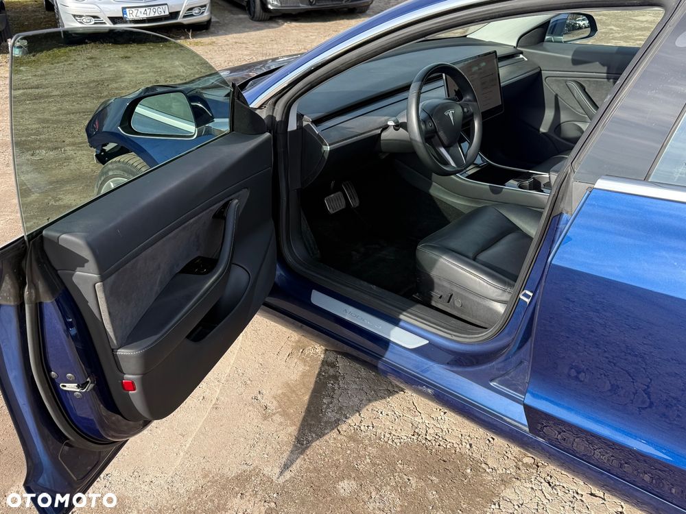 Tesla Model 3 Langstreckenbatterie RWD - 10