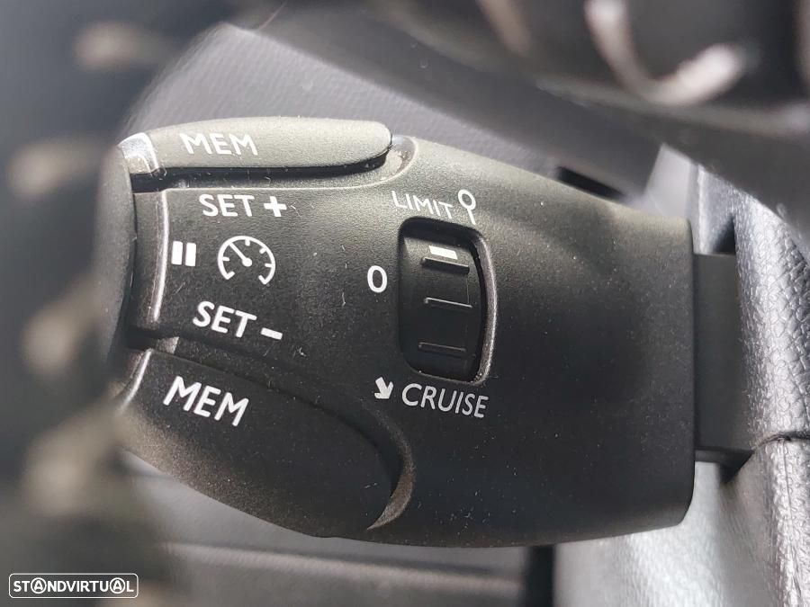 Peugeot 308 SW 1.5 BlueHDi Style - 25