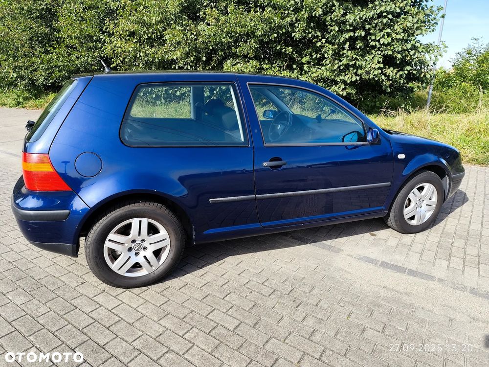 Volkswagen Golf IV 1.4 Basis - 3