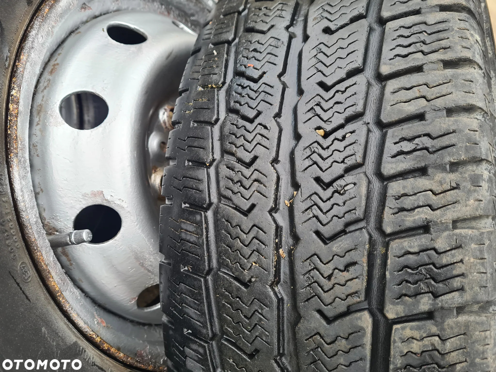 Koła Iveco Daily III felgi stalowe r15 opony Matador ZIMA 225/70R15 C - 3