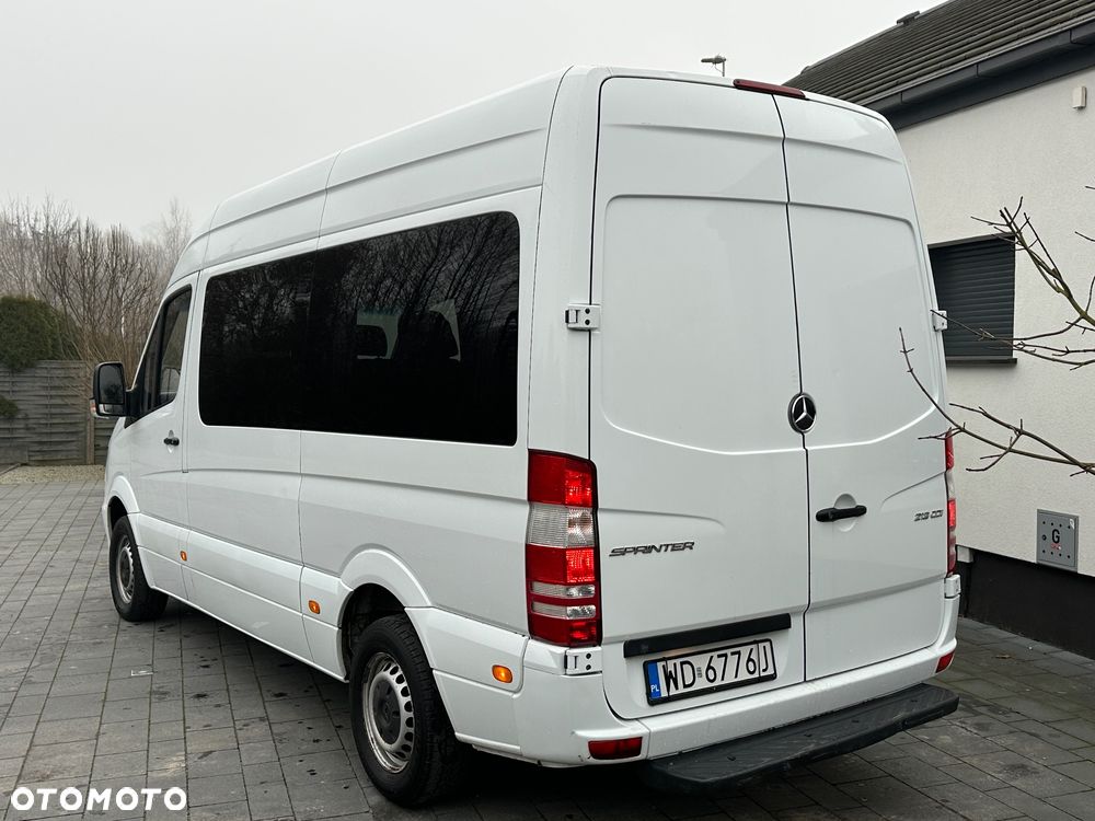 Mercedes-Benz Sprinter - 5