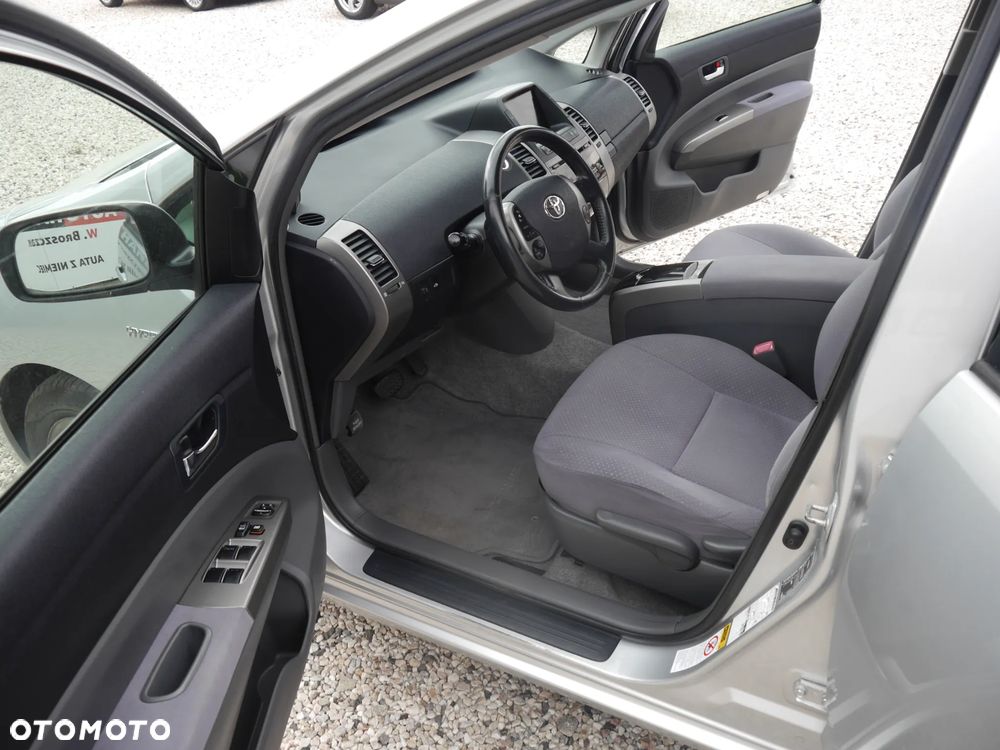 Toyota Prius 1.5 VVT-i Prestige - 5