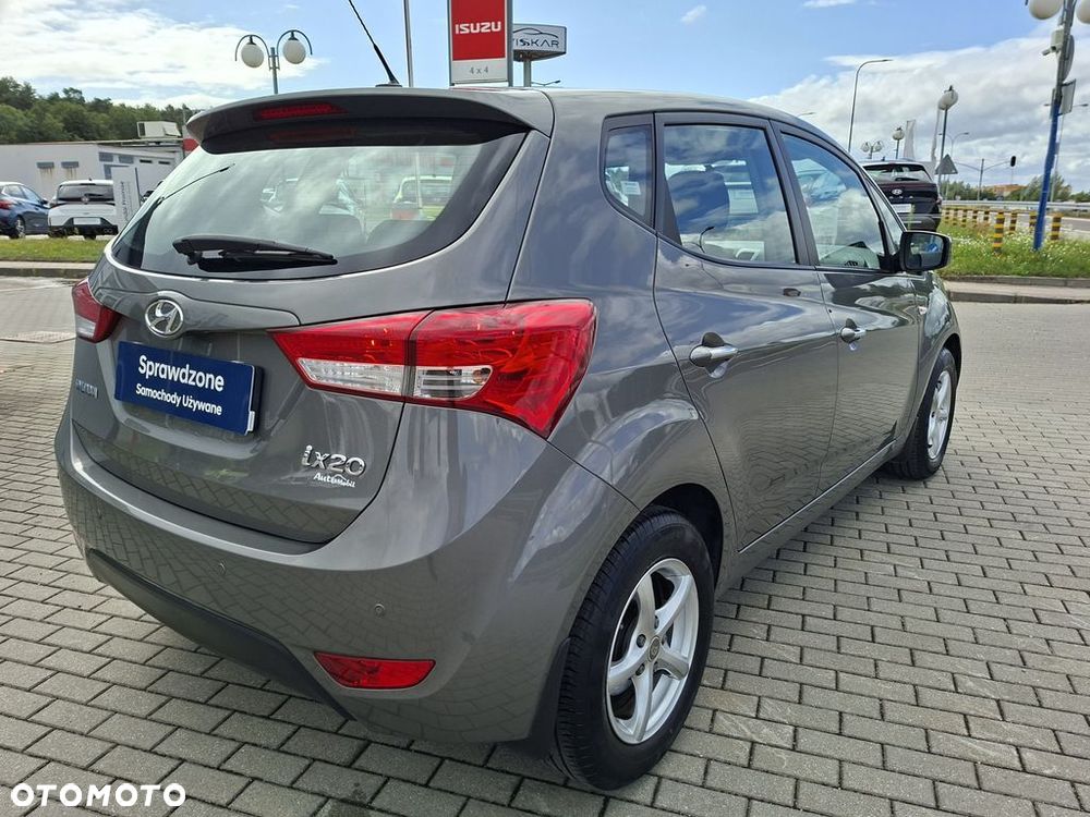 Hyundai ix20 - 4