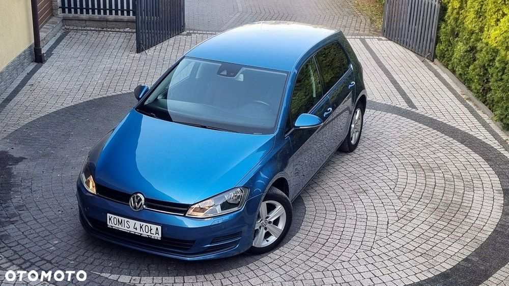 Volkswagen Golf - 23