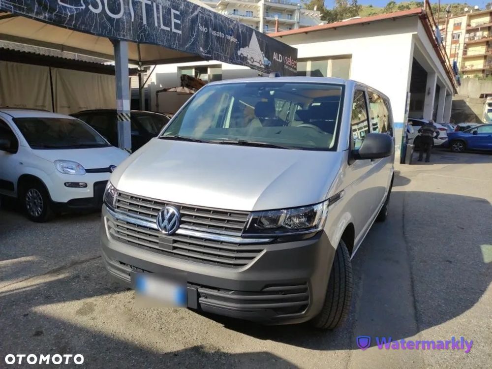 Volkswagen Transporter - 2