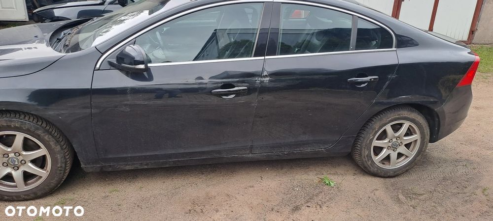 Volvo S60 D2 - 14