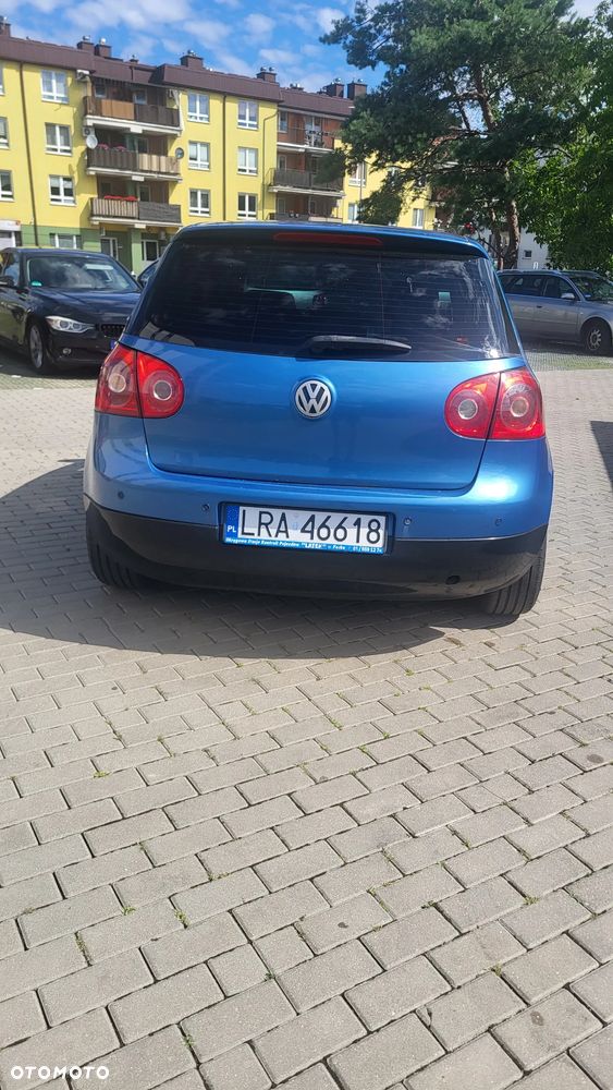 Volkswagen Golf 1.9 TDI Sportline - 5