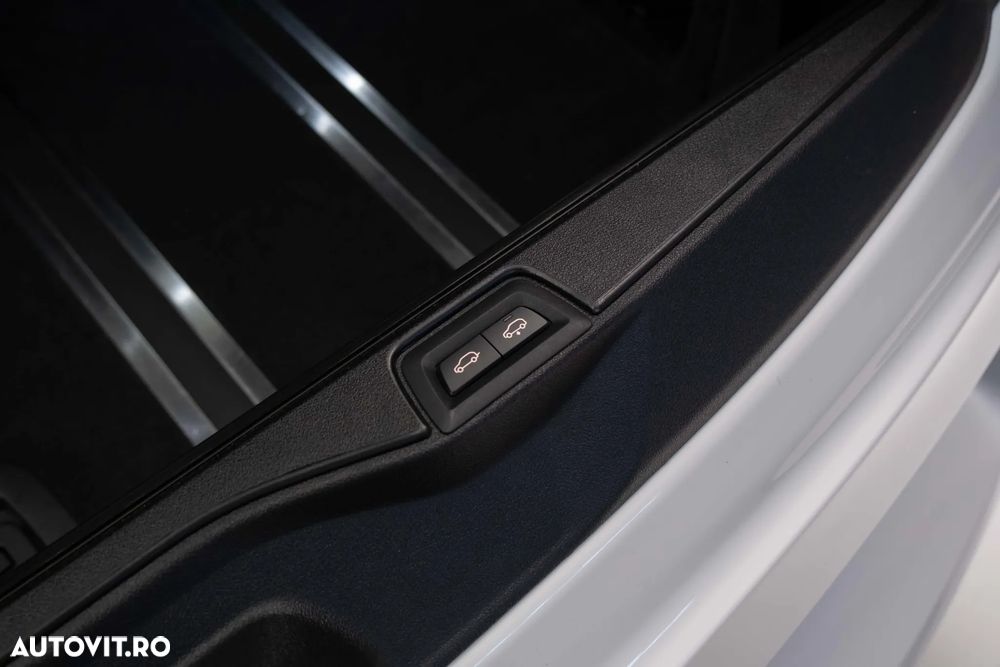 BMW X5 M M60i xDrive - 35