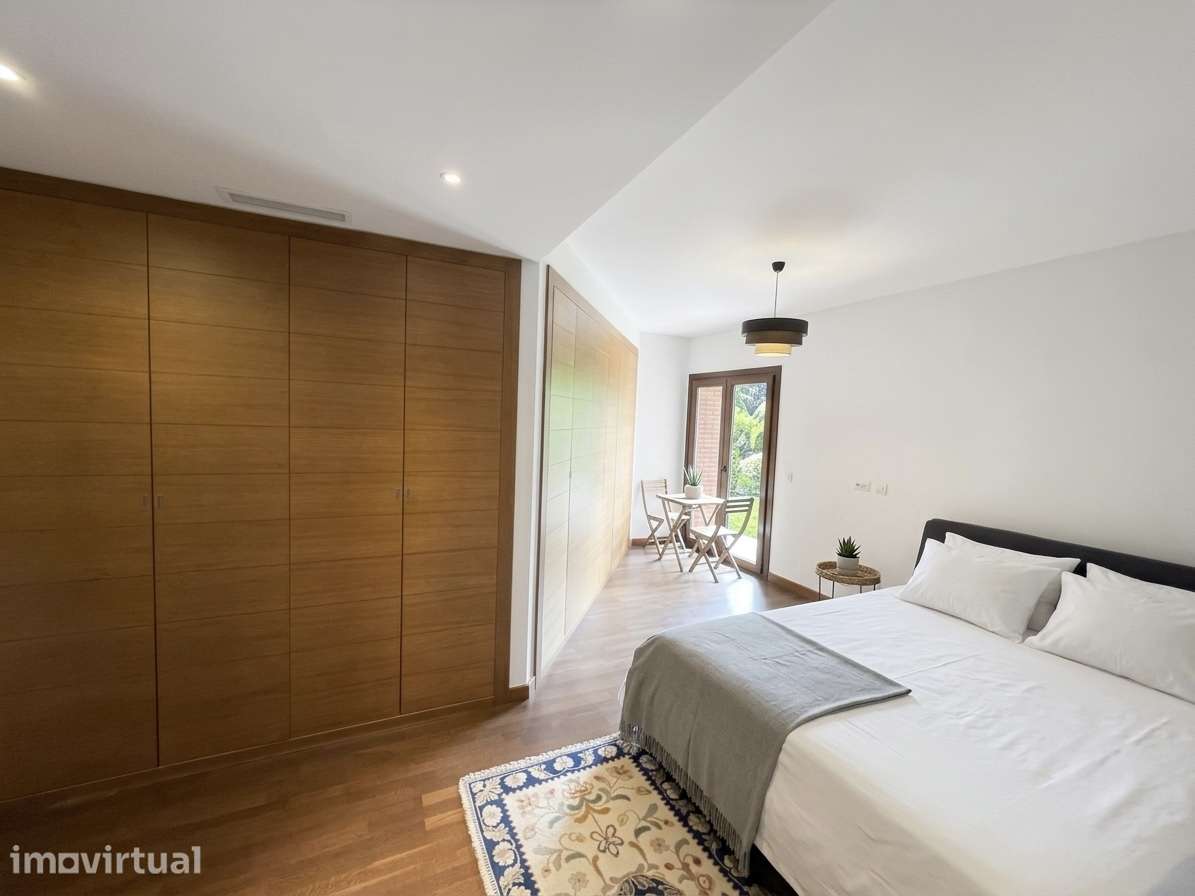 T2 com 155 m², Omnia 4, Terraço e Piscina a 15 Minutos de Lisboa - Grande imagem: 5/13