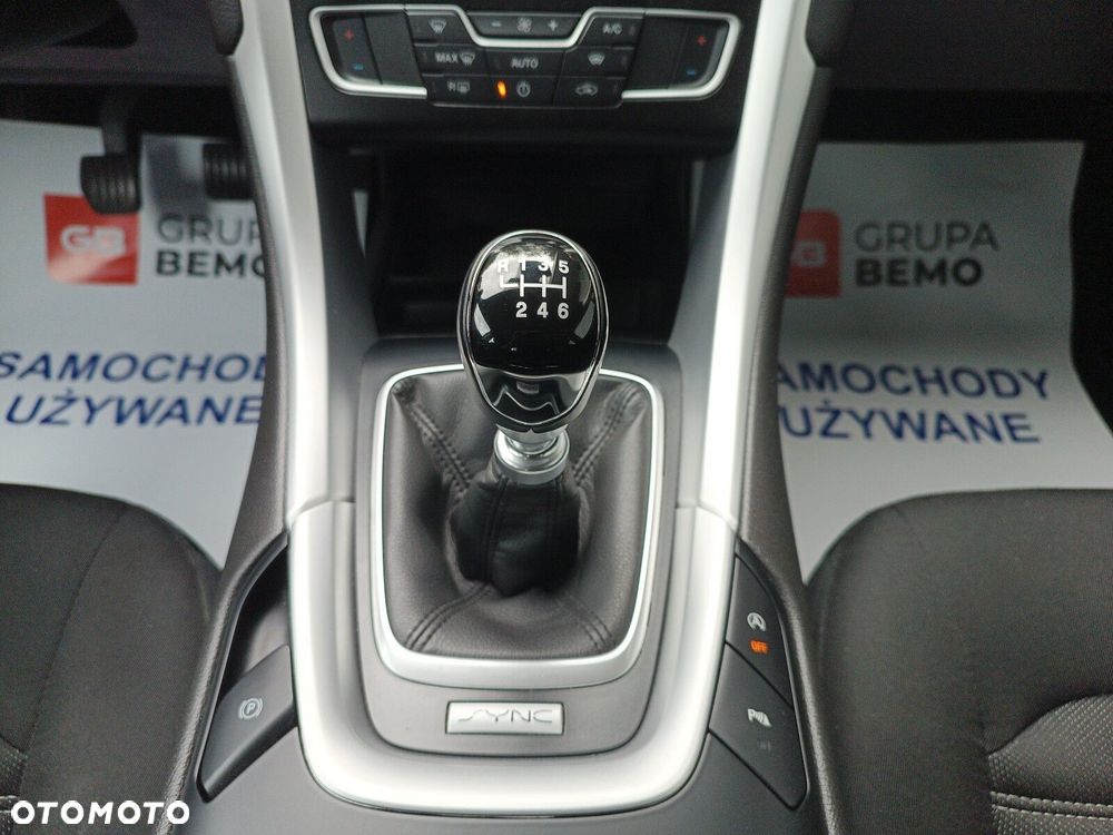 Ford Mondeo 1.5 EcoBoost Trend - 24