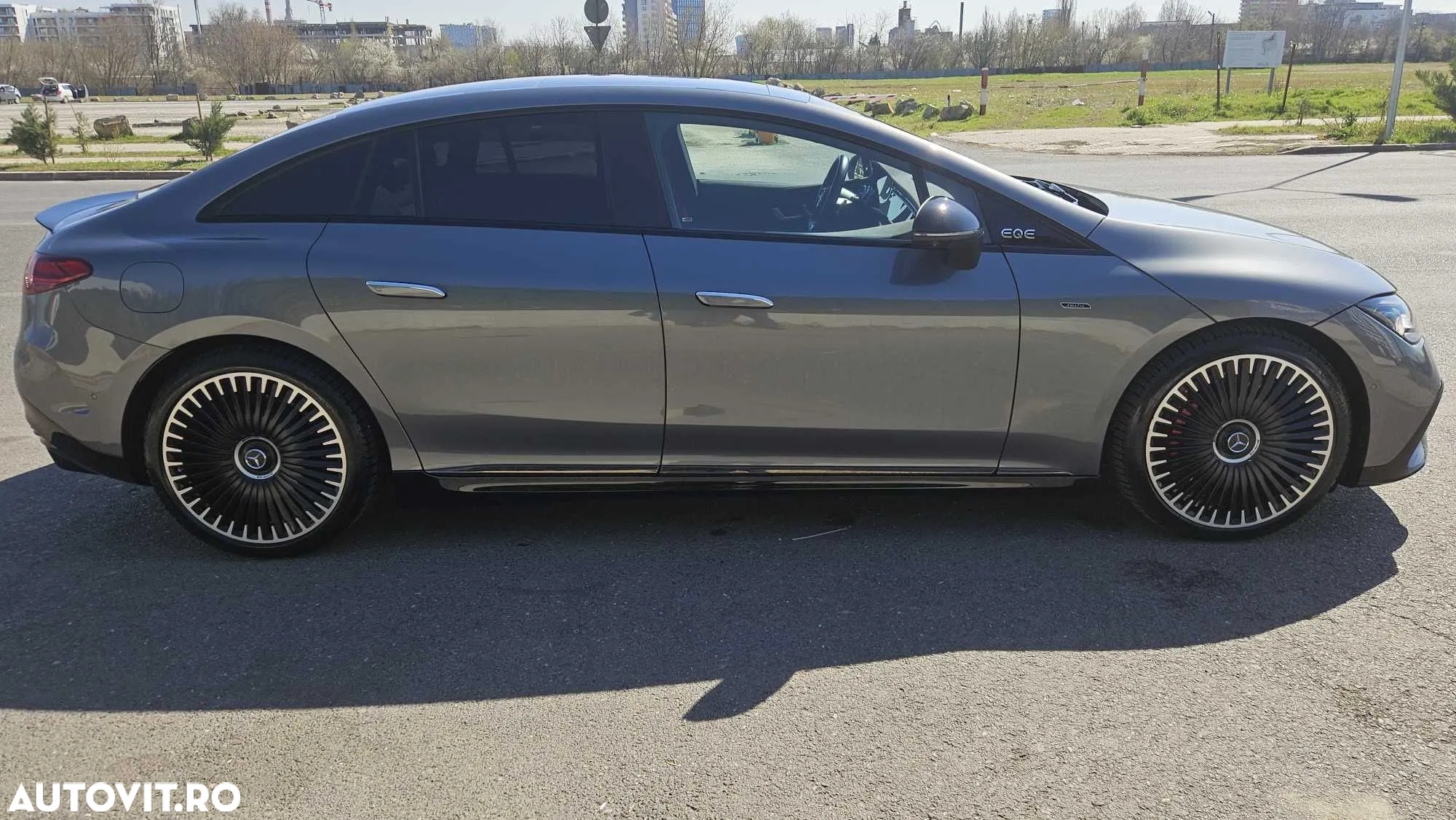 Mercedes-Benz EQE AMG 43 4MATIC - 5