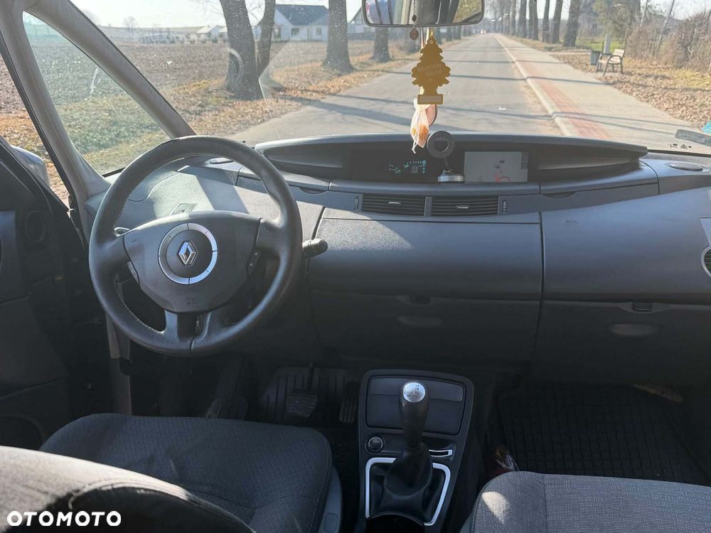 Renault Espace 2.0 dCi Voyage - 6