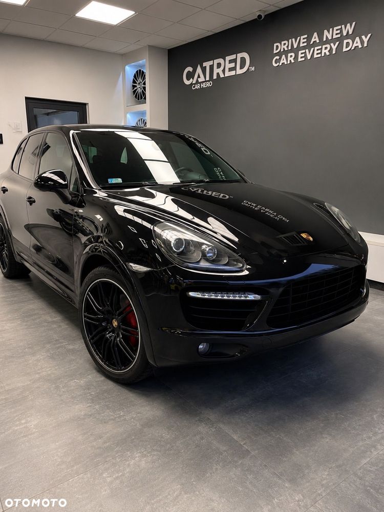 Porsche Cayenne - 27