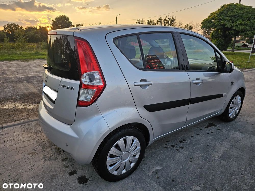 Suzuki Splash - 9