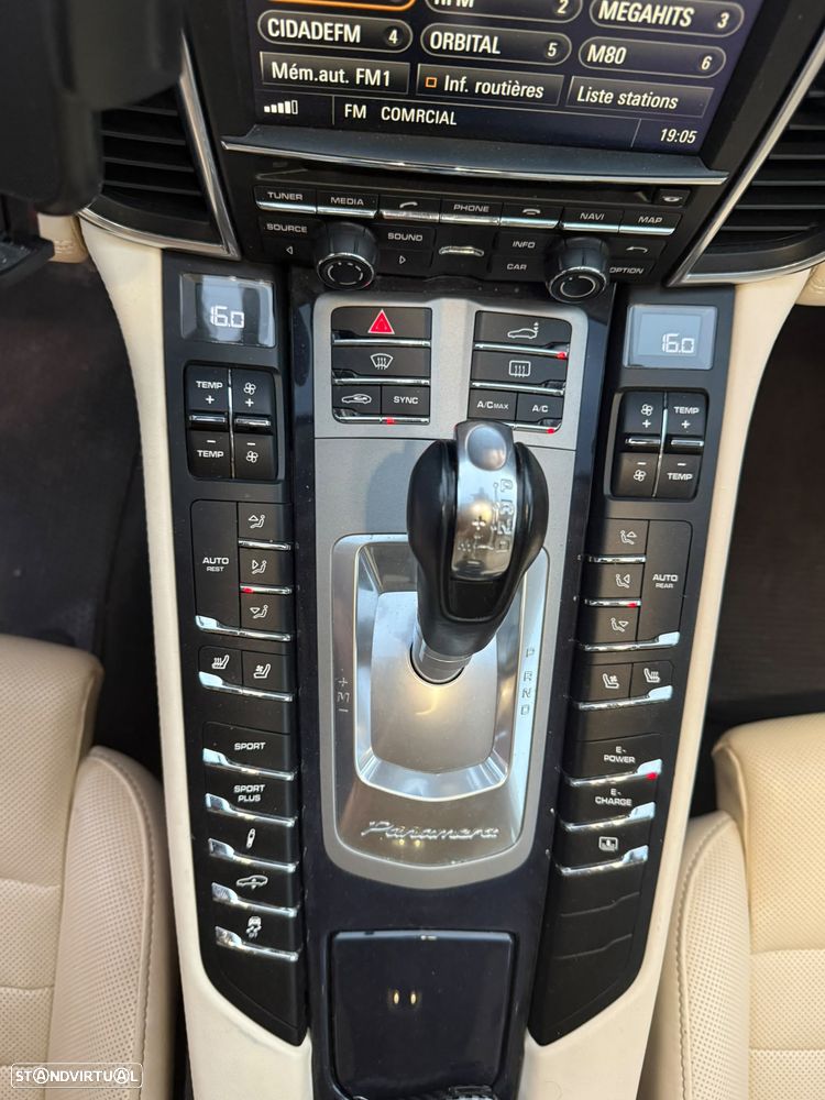 Porsche Panamera S e-Hybrid - 12