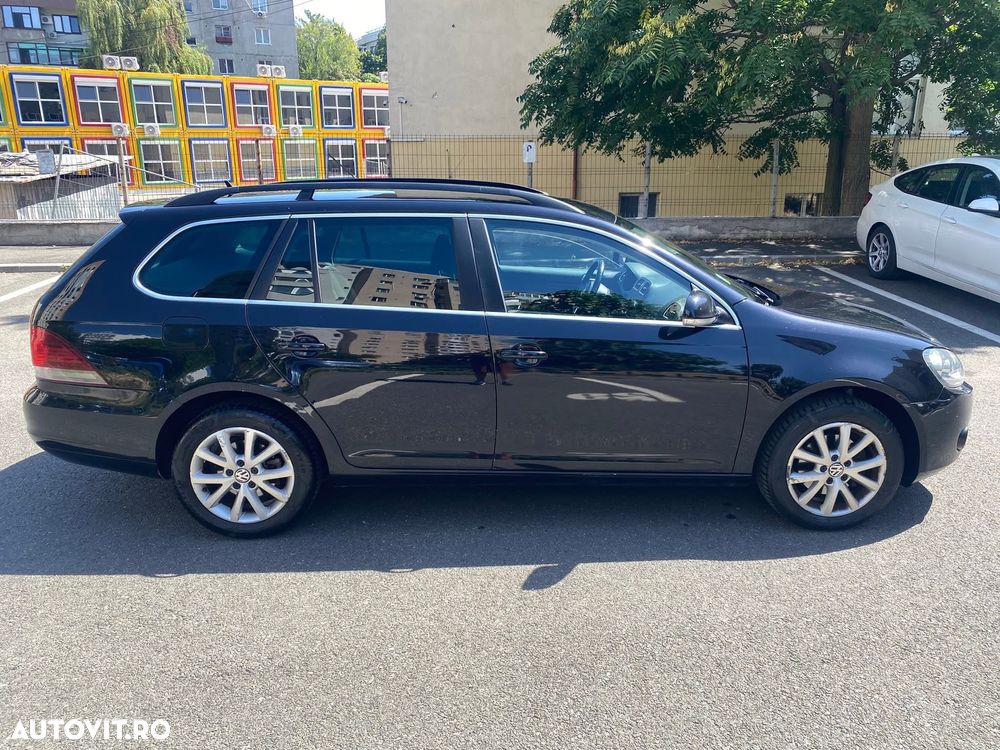 Volkswagen Golf - 31