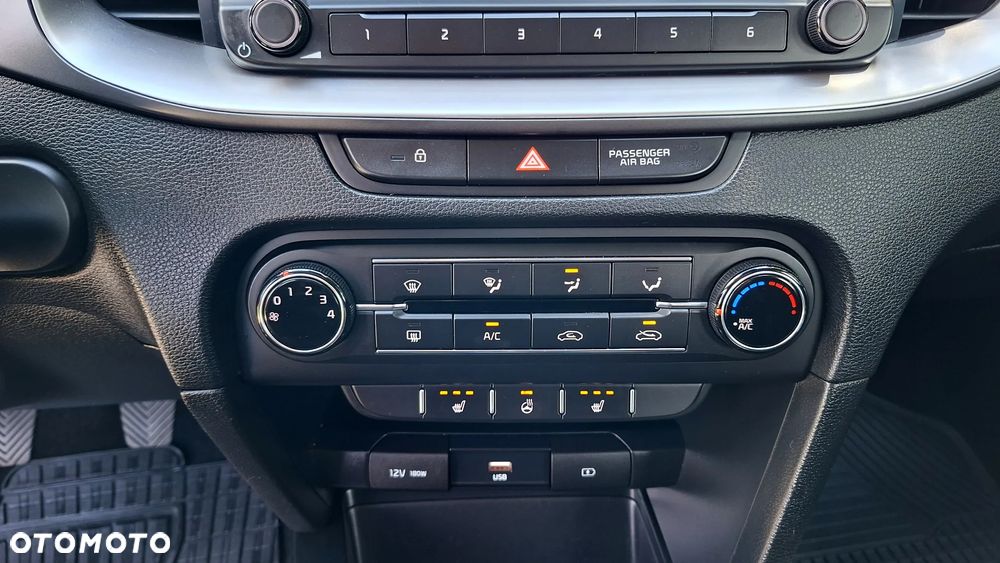 Kia Ceed 1.0 T-GDI S - 36