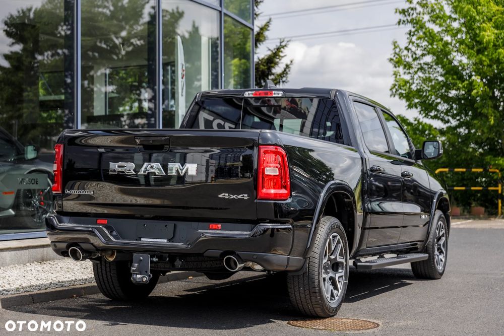 RAM 1500 Laramie Night Premium - 7