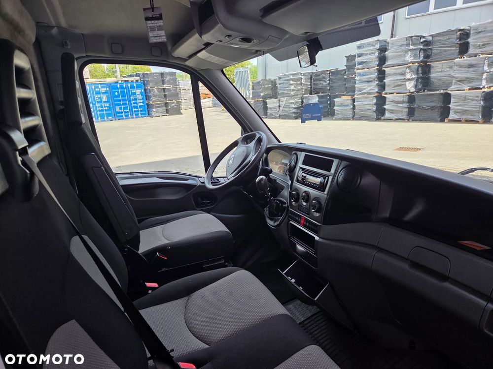 Iveco 50C35 - 10