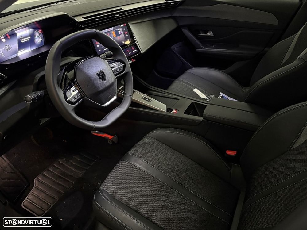 Peugeot 408 1.2 Hybrid Allure e-DCS6 - 9