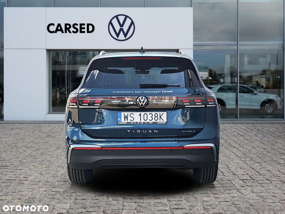 Volkswagen Tiguan - 6