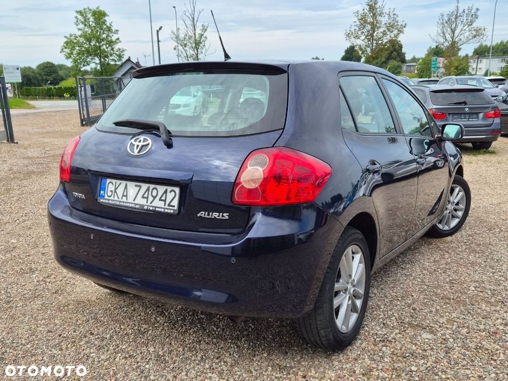 Toyota Auris 1.6 VVT-i Team - 22