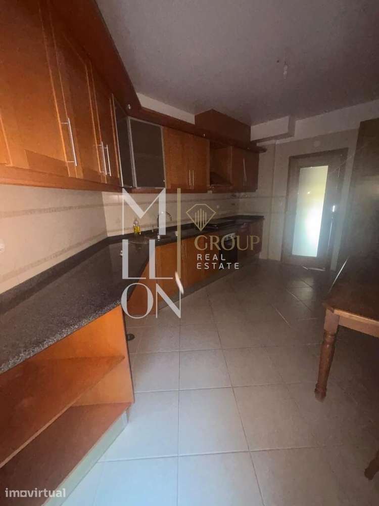 OPORTUNIDADE ÚNICA | APARTAMENTO T2 À VENDA NO ENTRONCAMENTO - Grande imagem: 5/16