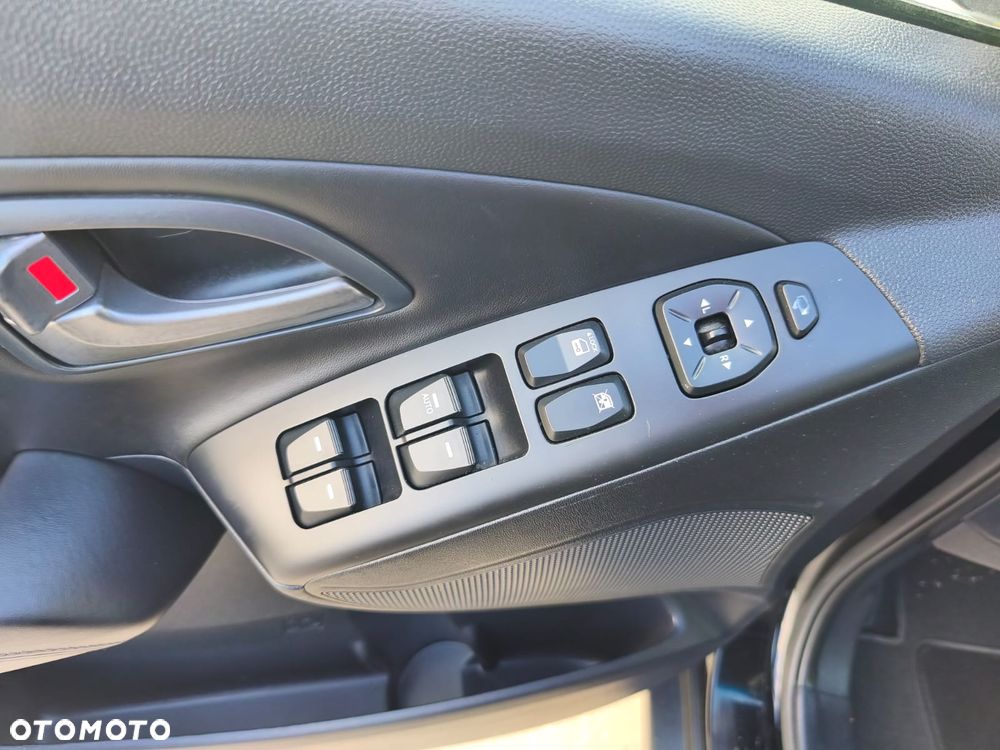 Hyundai ix35 1.6 GDI Premium 2WD - 11