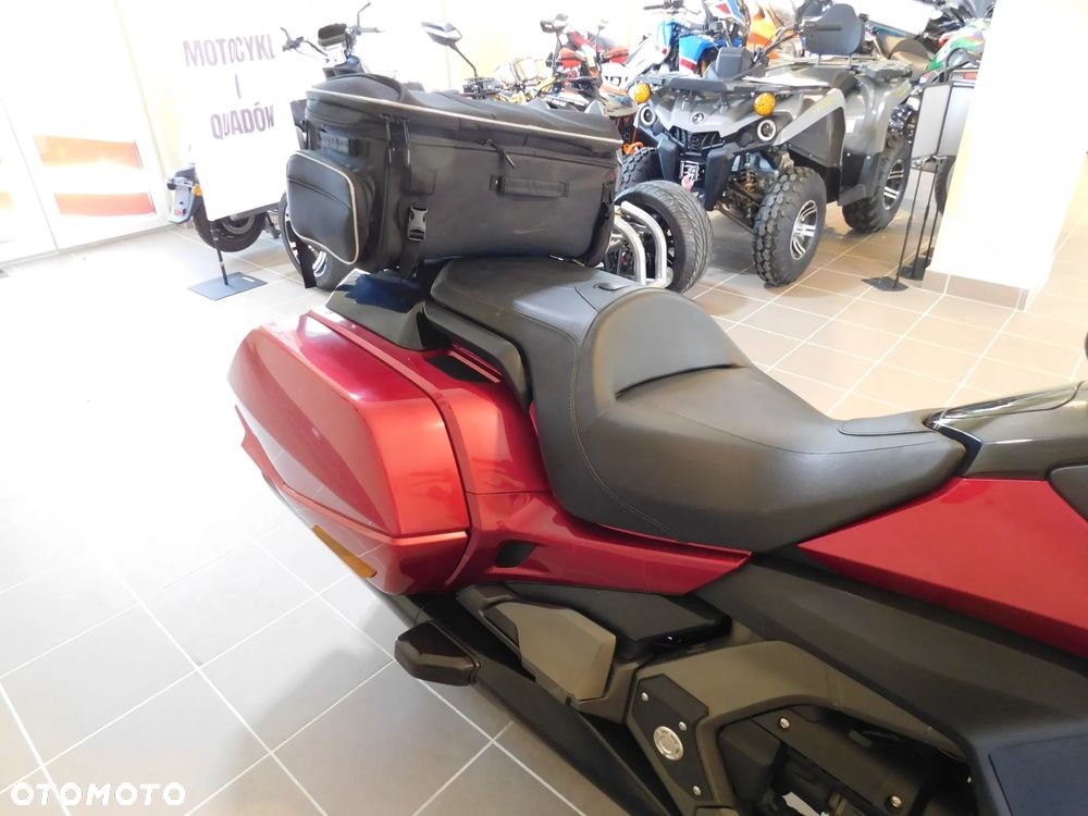 Honda GL - 7