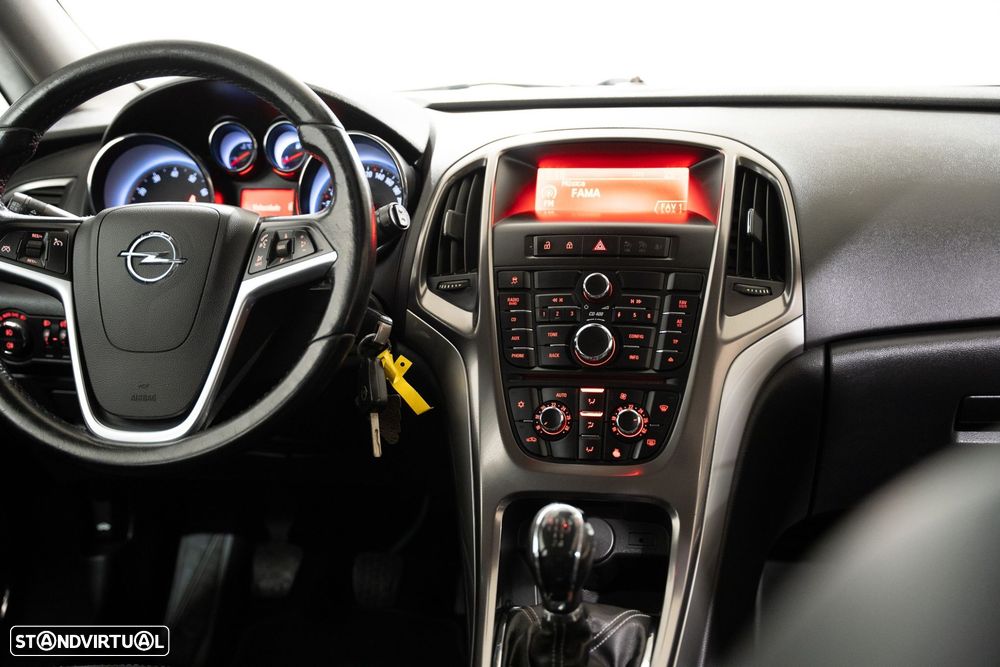 Opel Astra 1.4 Enjoy - 12