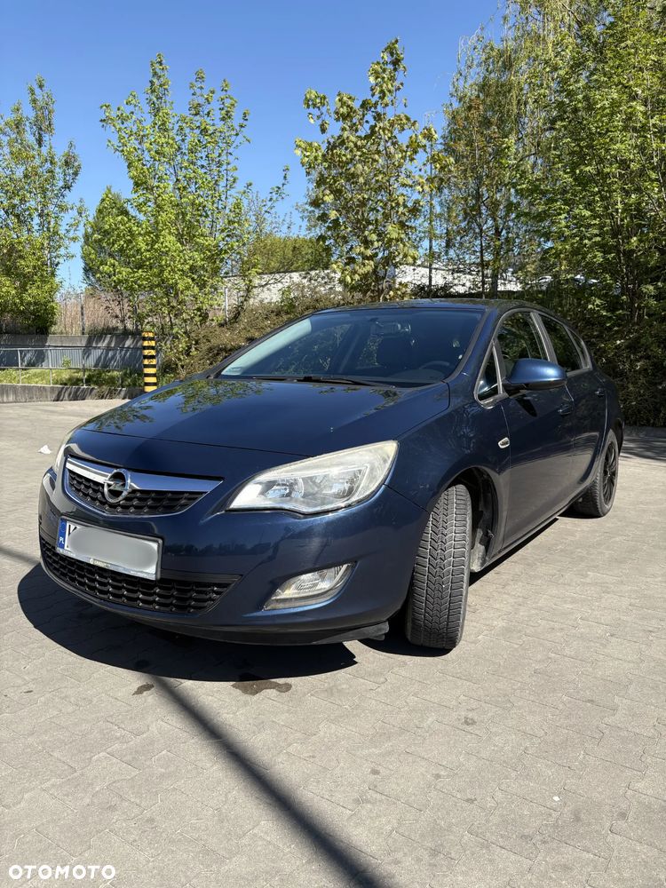 Opel Astra 1.4 Enjoy - 1