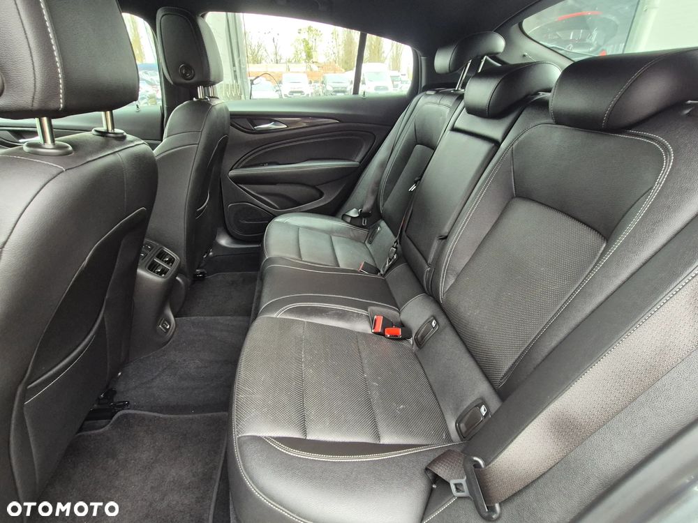 Opel Insignia 2.0 Business Innovation - 26