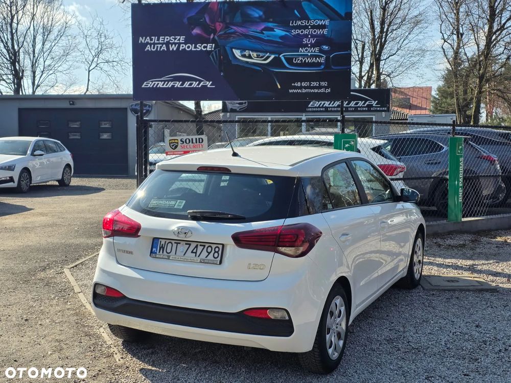 Hyundai i20 1.2 Comfort - 10