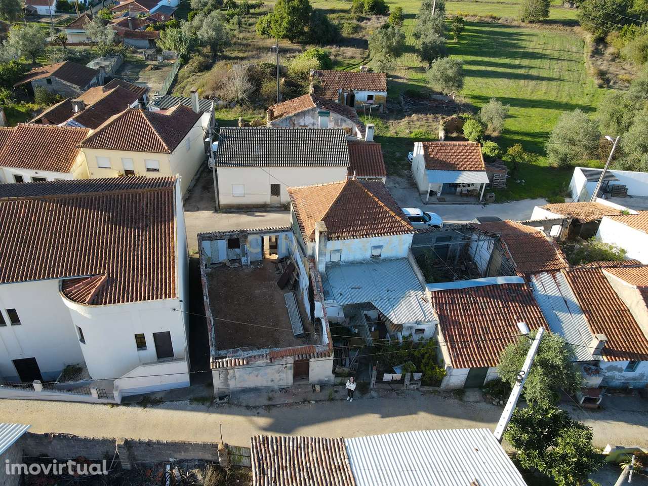 Moradia T2 - Para recuperar - Grande imagem: 5/8