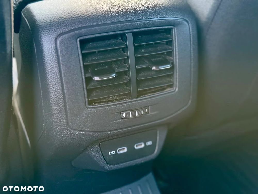 Volkswagen T-Roc 1.5 TSI GPF ACT Advance - 24
