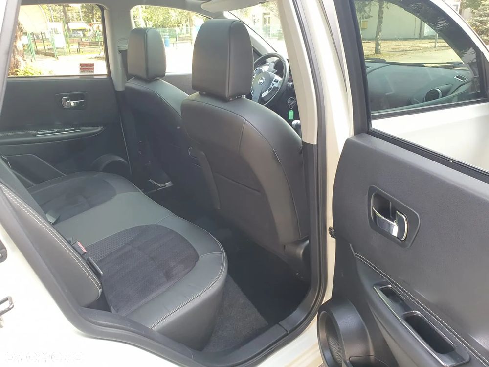 Nissan Qashqai 1.6 360 - 18