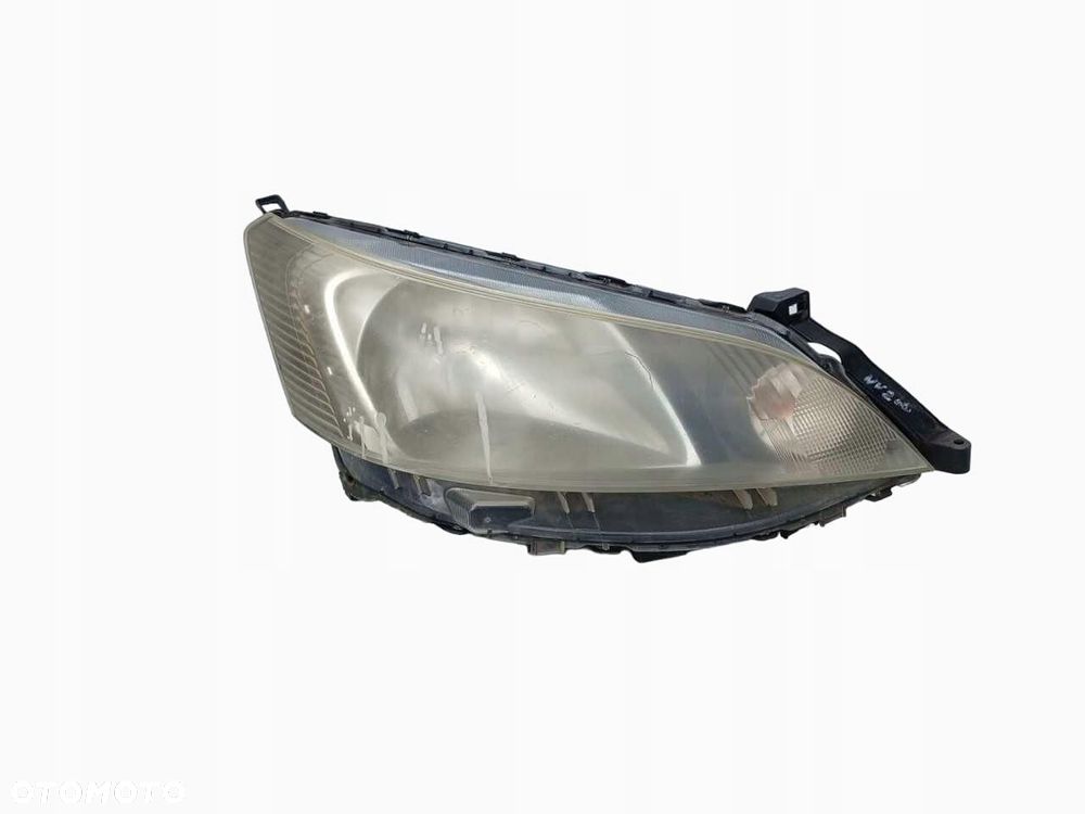 REFLEKTOR LAMPA PRZEDNIA PRZÓD NISSAN NV200 PRAWY - 1