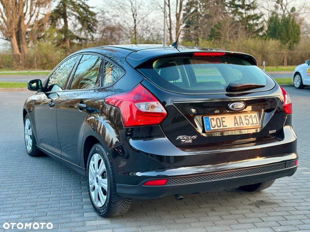 Ford Focus 1.6 TDCi DPF Start-Stopp-System SYNC Edition - 10