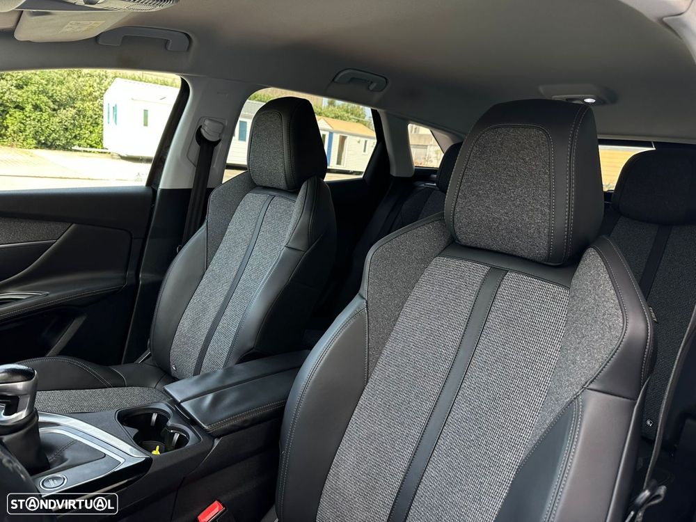 Peugeot 3008 1.5 BlueHDi Allure - 8