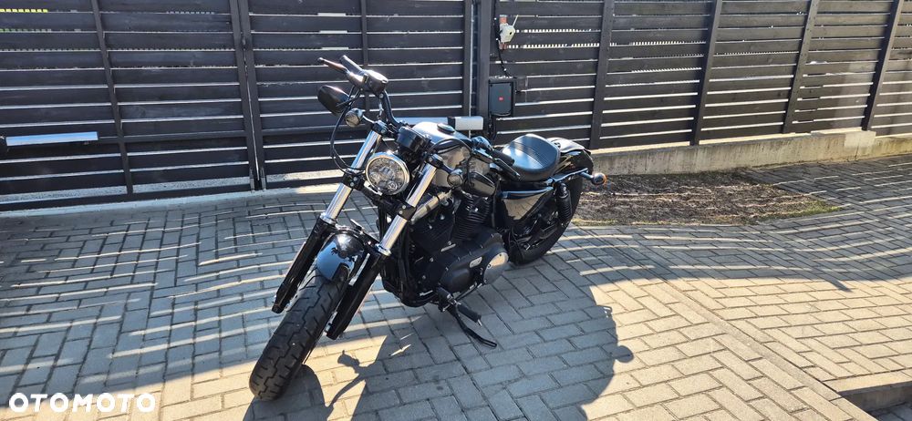 Harley-Davidson Sportster Forty-Eight - 4