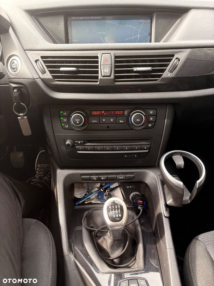 BMW X1 sDrive18d - 8
