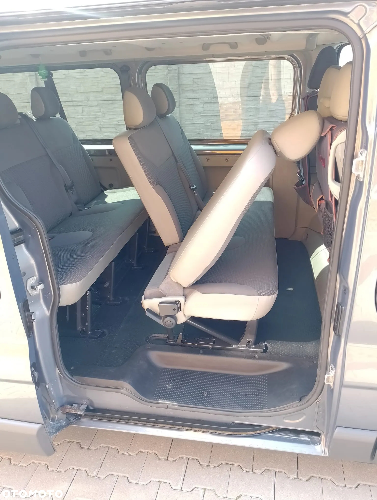 Opel Vivaro - 4