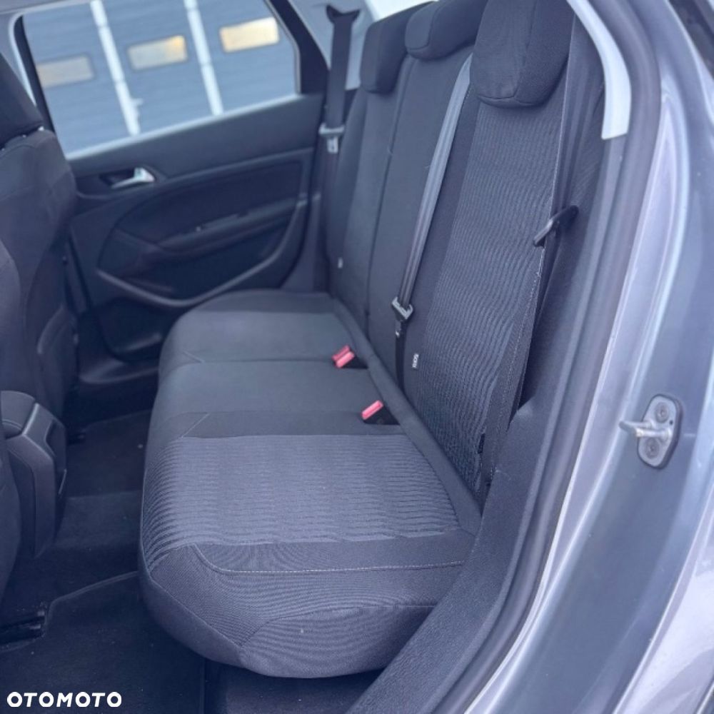 Peugeot 308 - 19