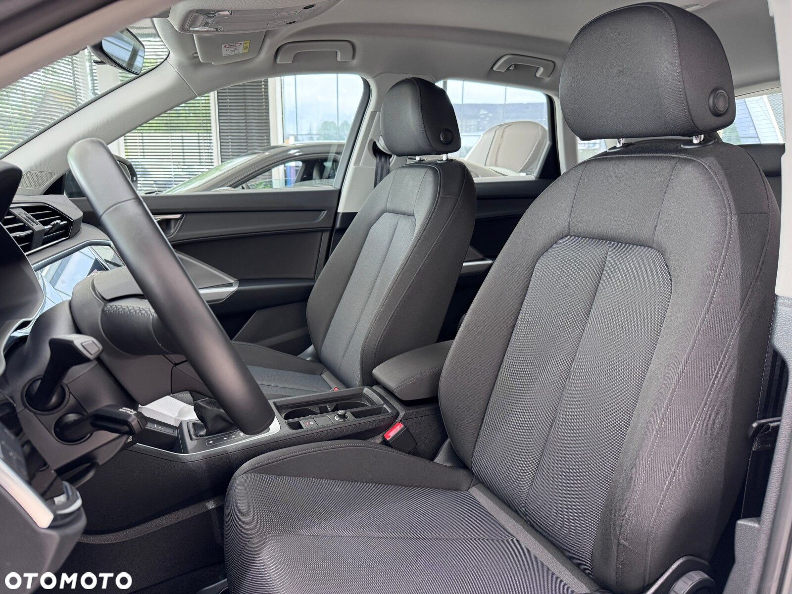 Audi Q3 35 TFSI S tronic - 10