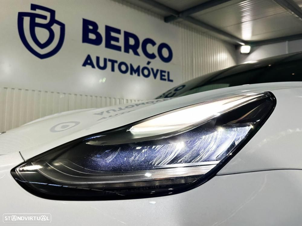 Tesla Model 3 Long-Range Dual Motor AWD - 14