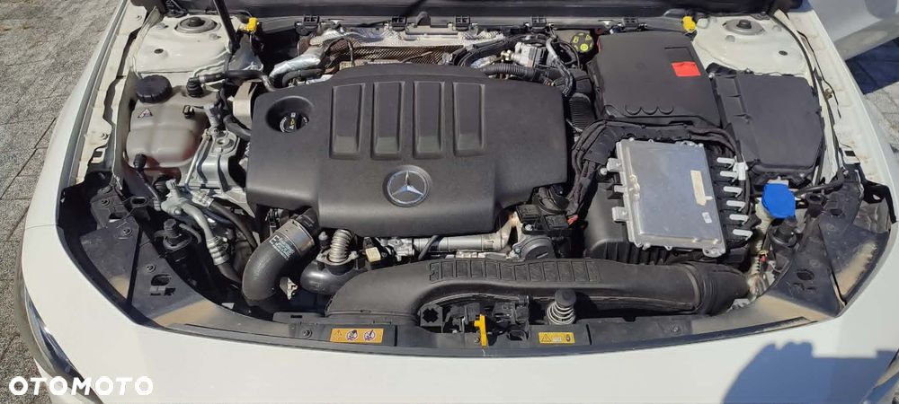 Mercedes-Benz CLA - 6