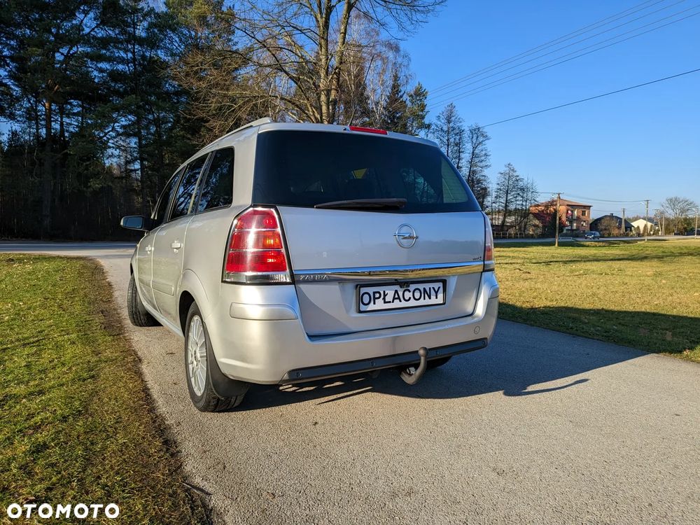 Opel Zafira - 28