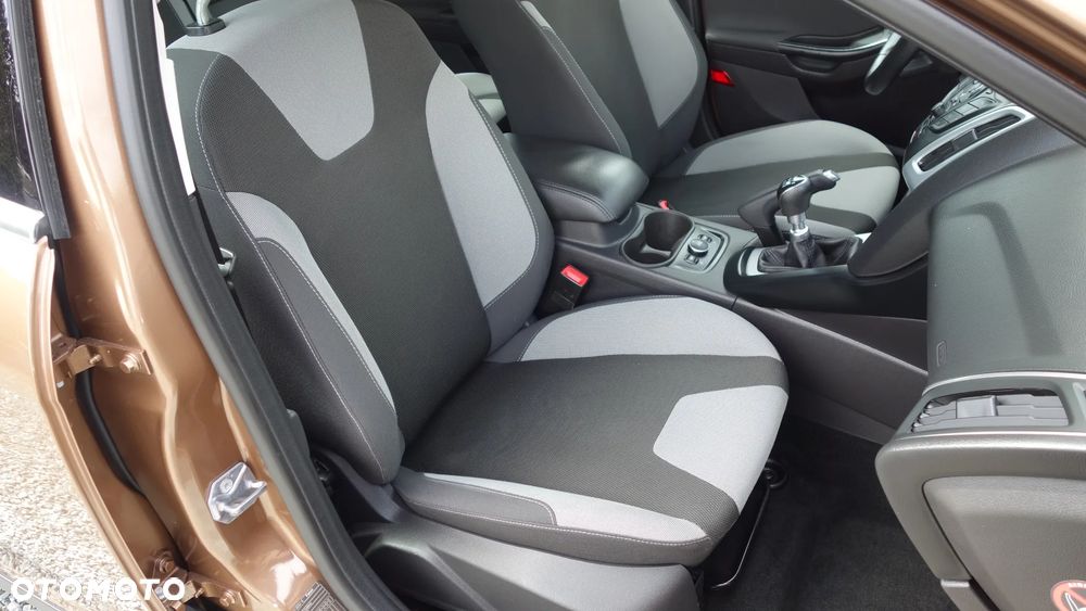 Ford Focus 1.0 EcoBoost Start-Stopp-System Champions Edition - 32